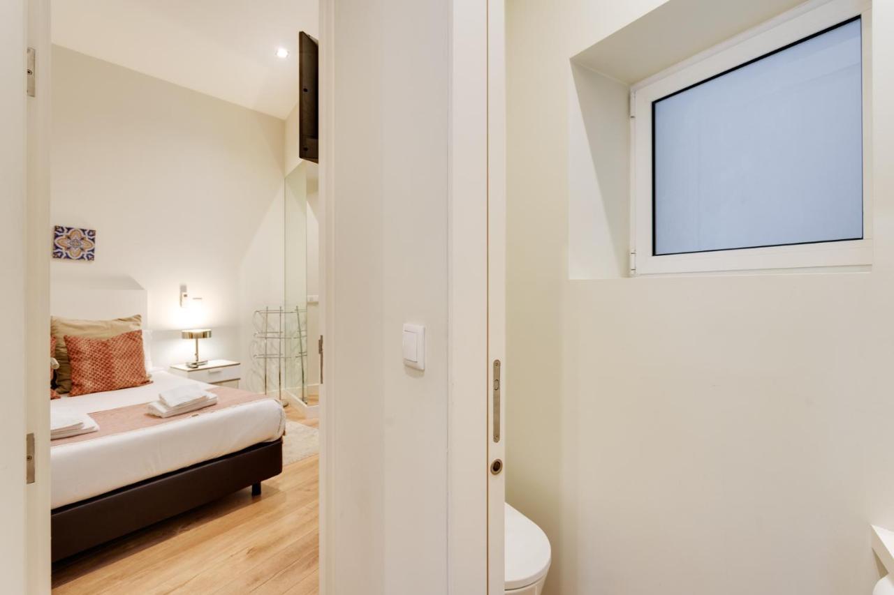 Tiara Downtown Apartments By Da'Home OOporto Exteriör bild