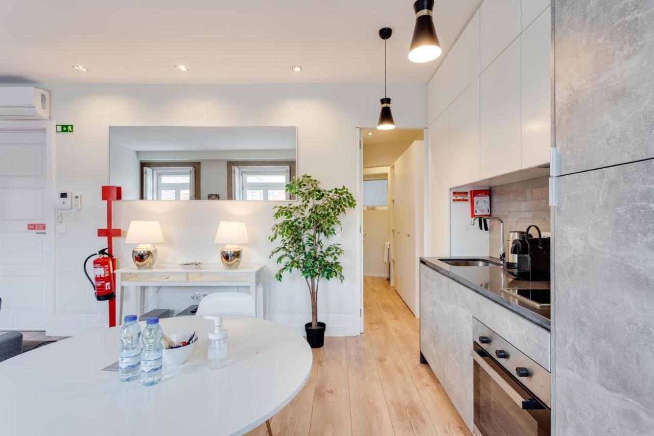 Tiara Downtown Apartments By Da'Home OOporto Exteriör bild